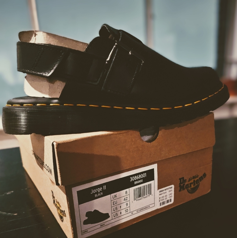 Dr. Martens: Jorge II